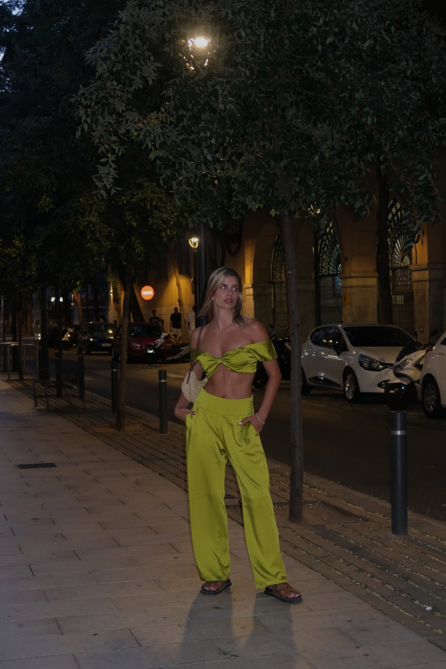 Set “ Lime Glow “