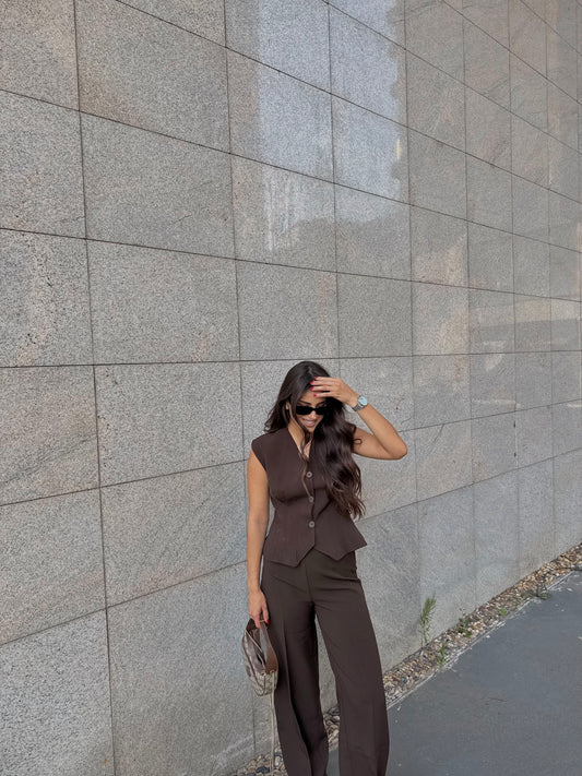 Odelo - prsluk i pantalone