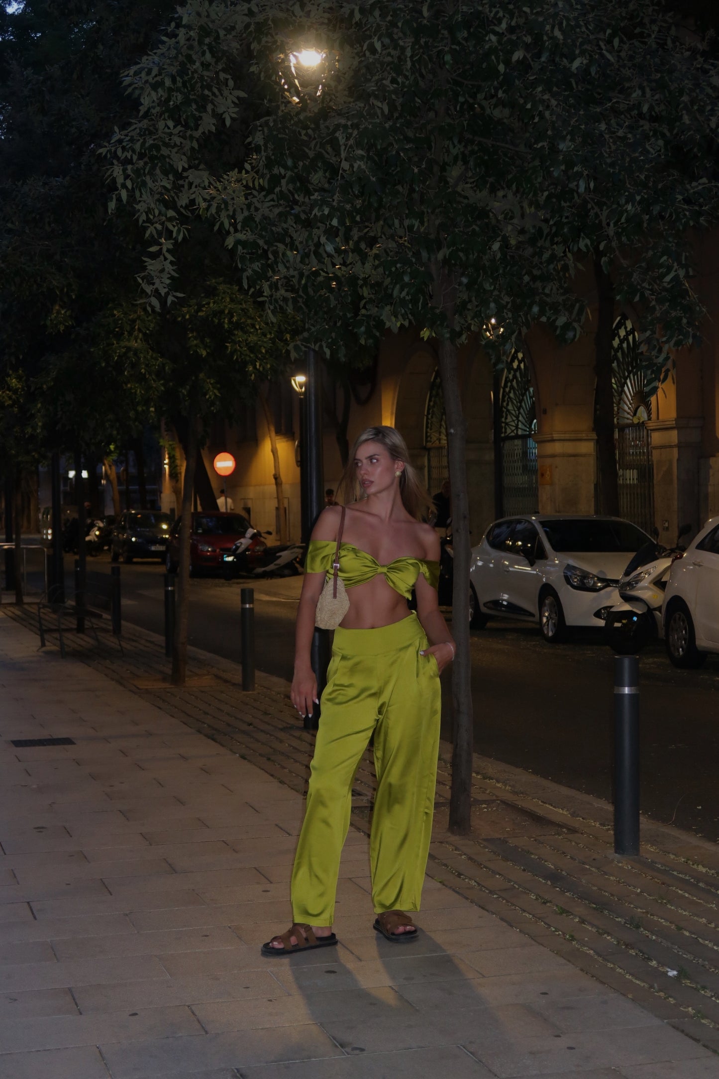 Set “ Lime Glow “