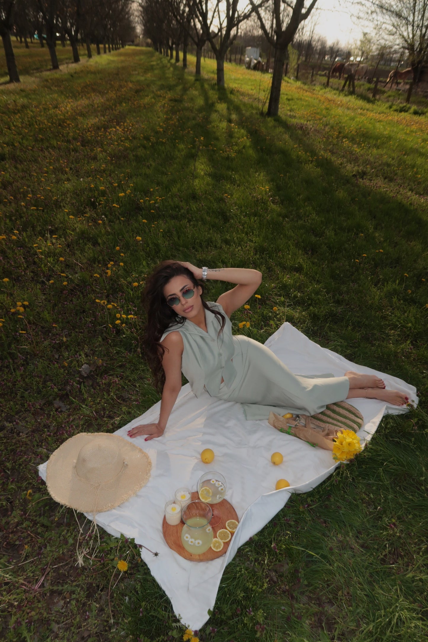 Set " NYELLE" - Dve boje